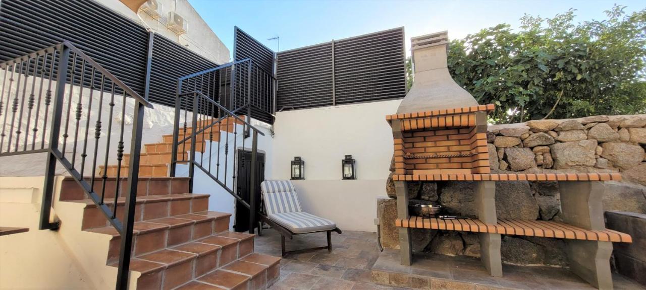 Casa Del Castillo By Naturadrada La Adrada Extérieur photo