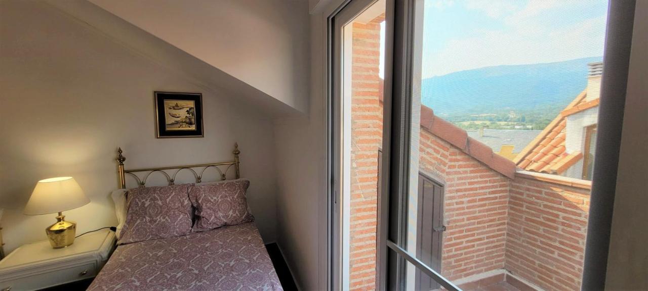 Casa Del Castillo By Naturadrada La Adrada Extérieur photo