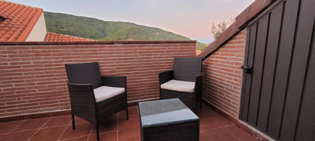 Casa Del Castillo By Naturadrada La Adrada Extérieur photo
