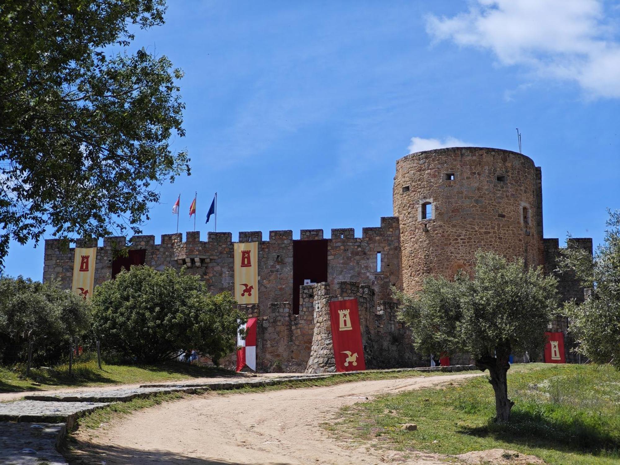 Casa Del Castillo By Naturadrada La Adrada Extérieur photo